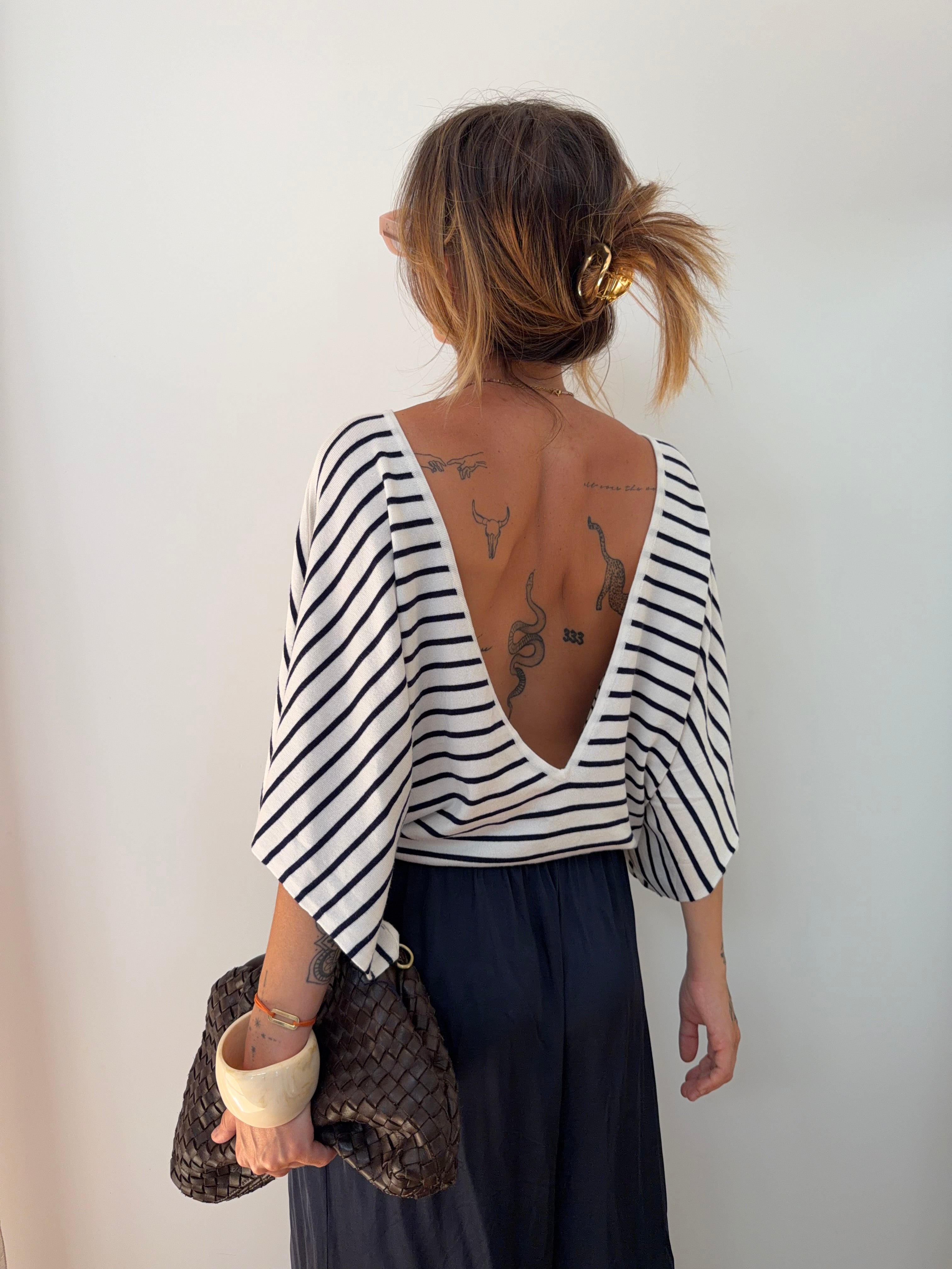 Pull fin dos en V Lover's - rayé bleu